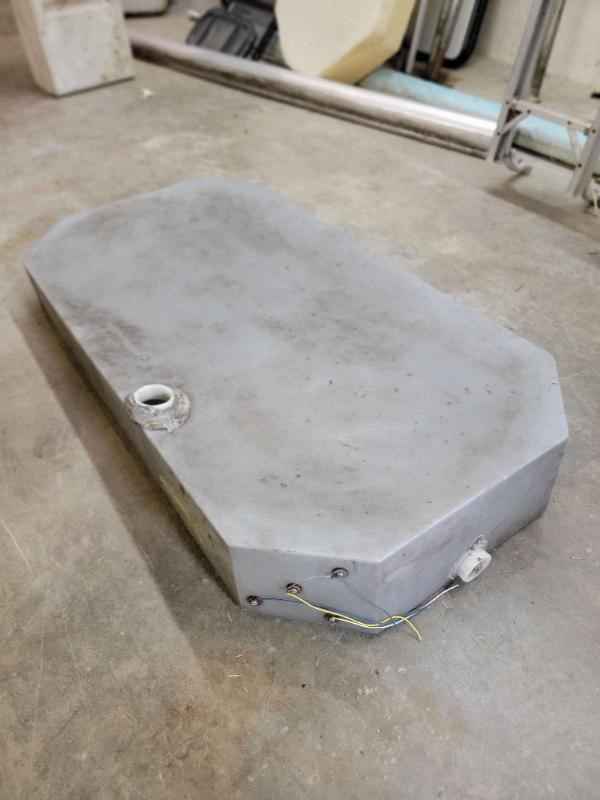 Used 35-Gallon RV Grey Water Tank – Includes Sensors