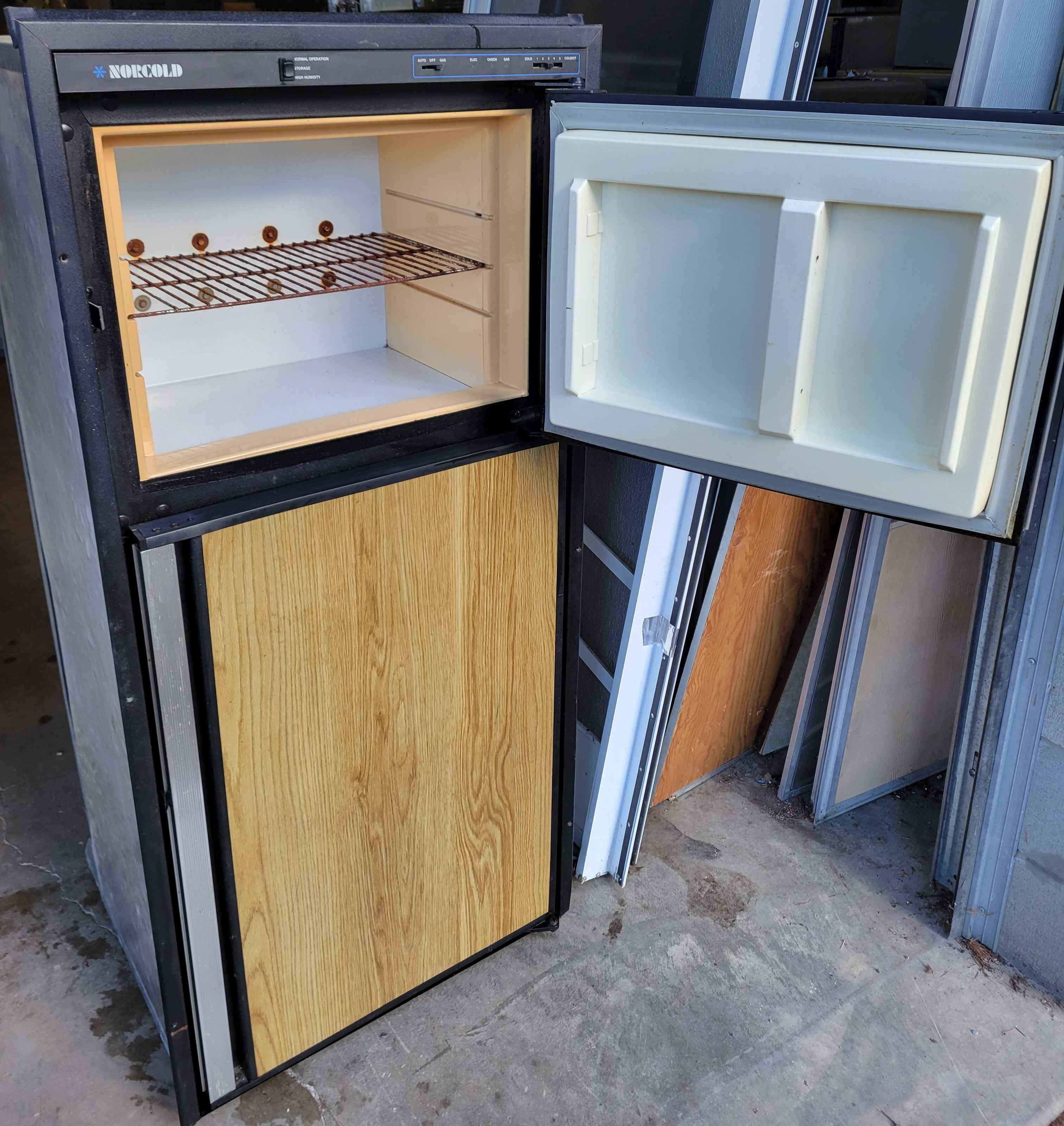 Norcold Propane and Electric RV Fridge 6062