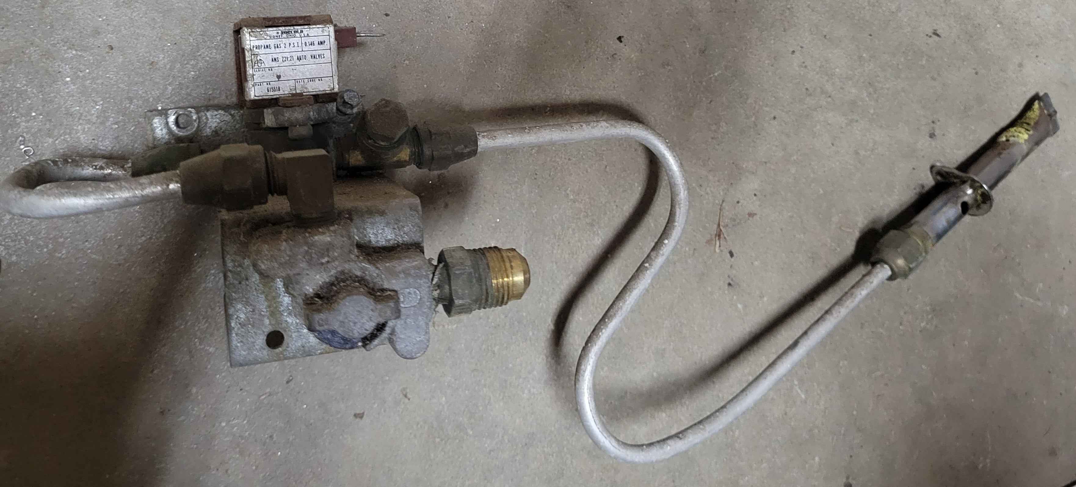 615518 Norcold Refrigerator Gas Valve Assembly and Burner Orific 1200