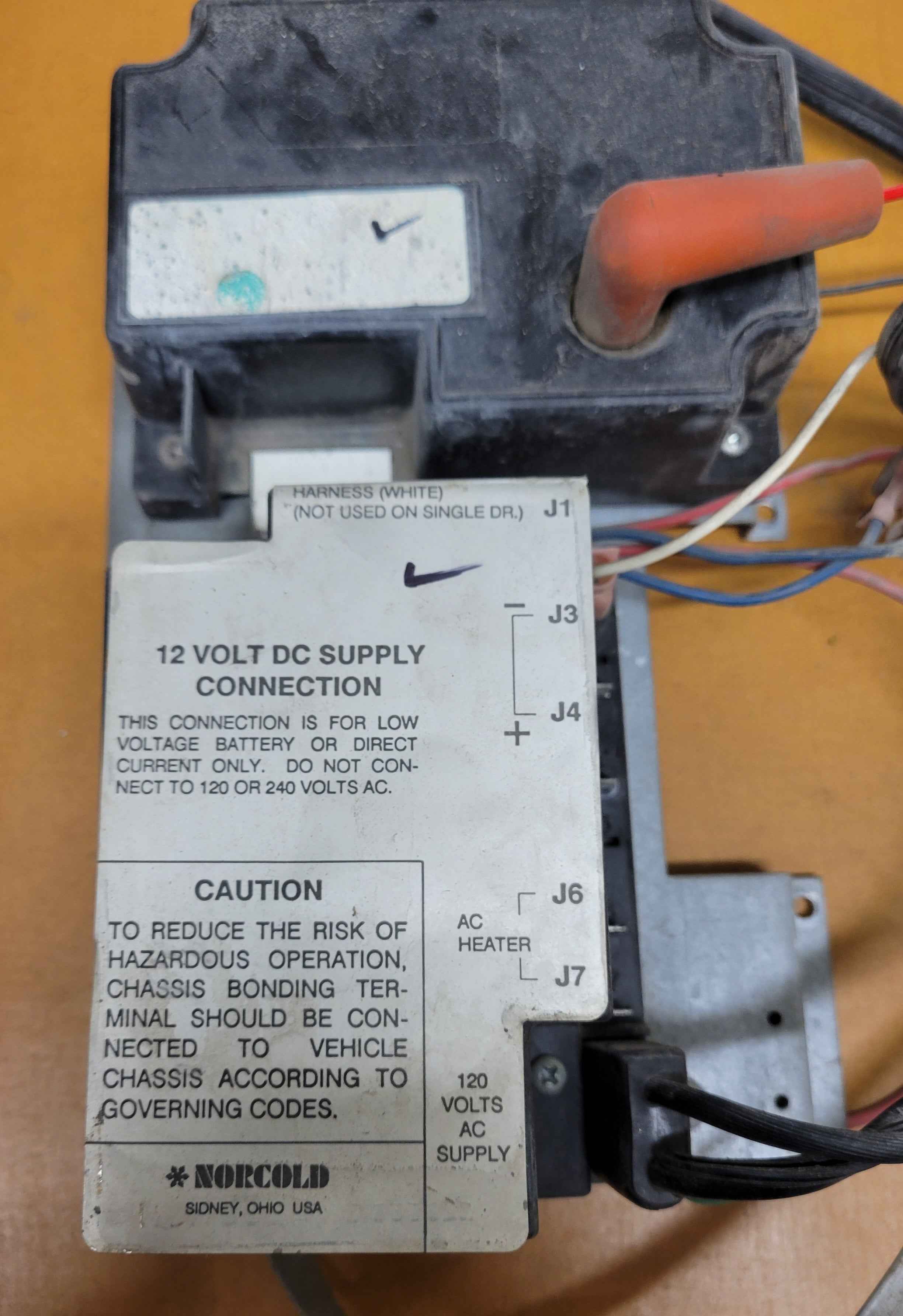 Used Norcold Fridge Control Board and Ignitor – Tested