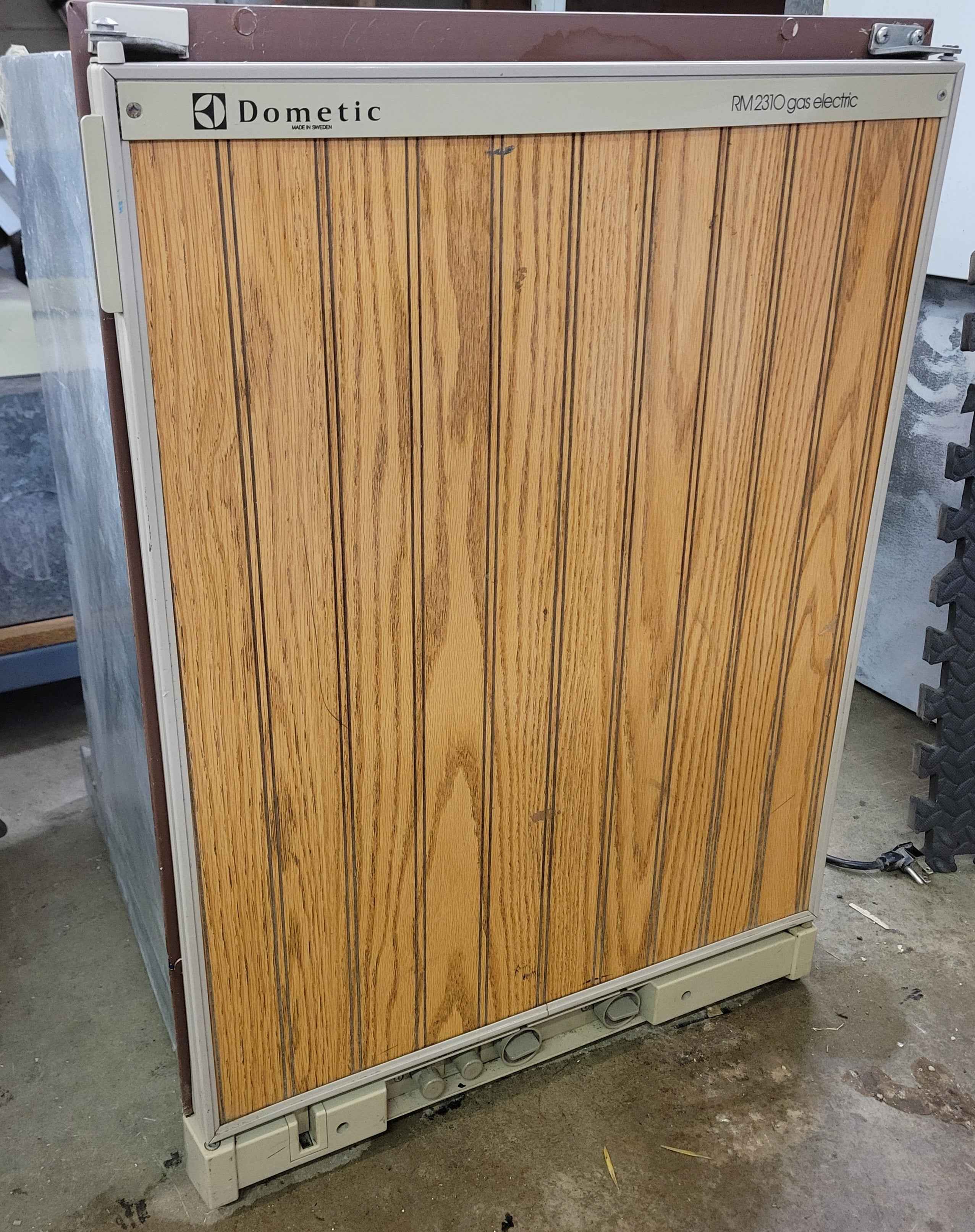 Dometic RM2310 Propane and Electric Fridge