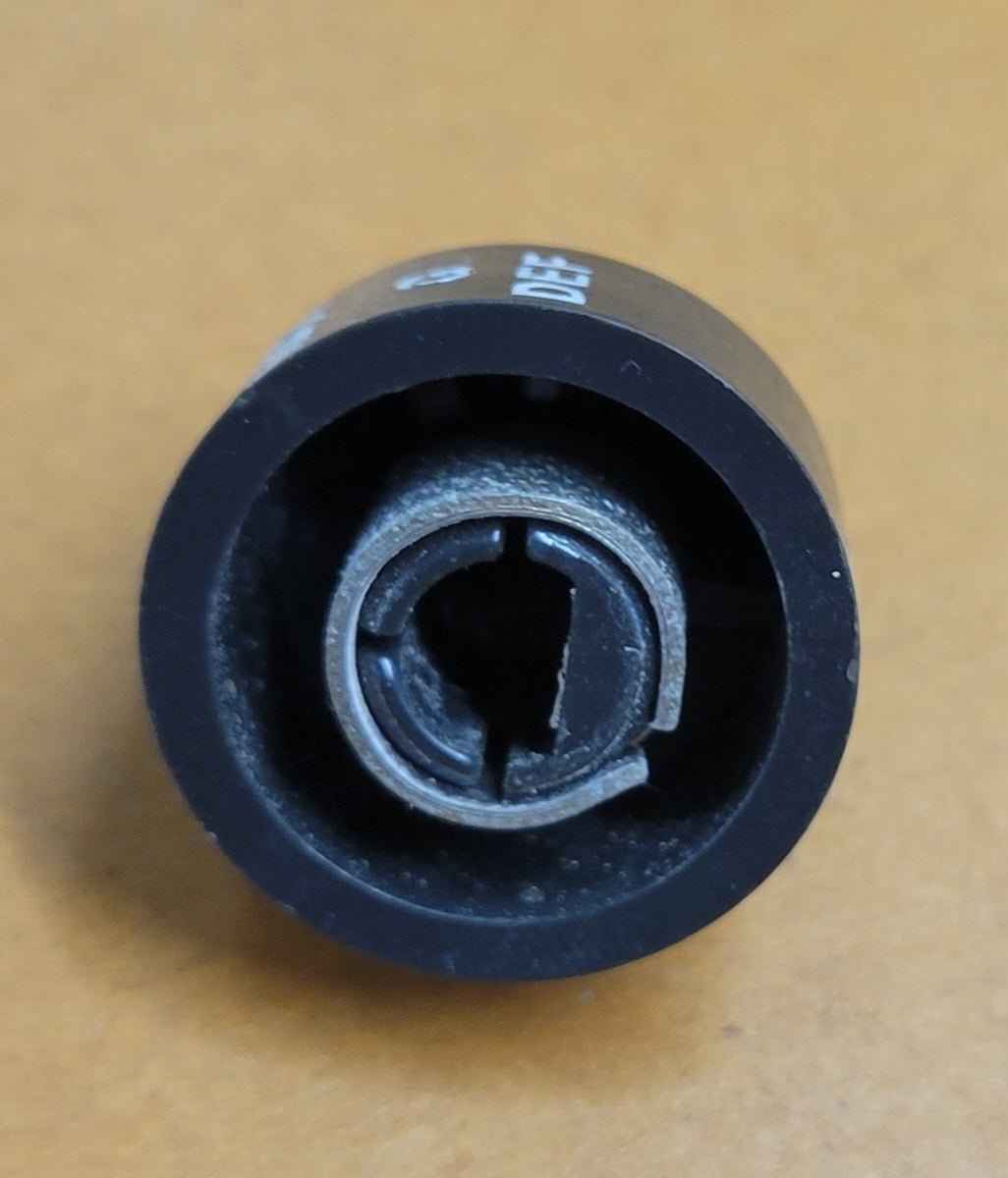 Dometic Fridge Thermostat Knob - 2002423032P | Propane Temperature
