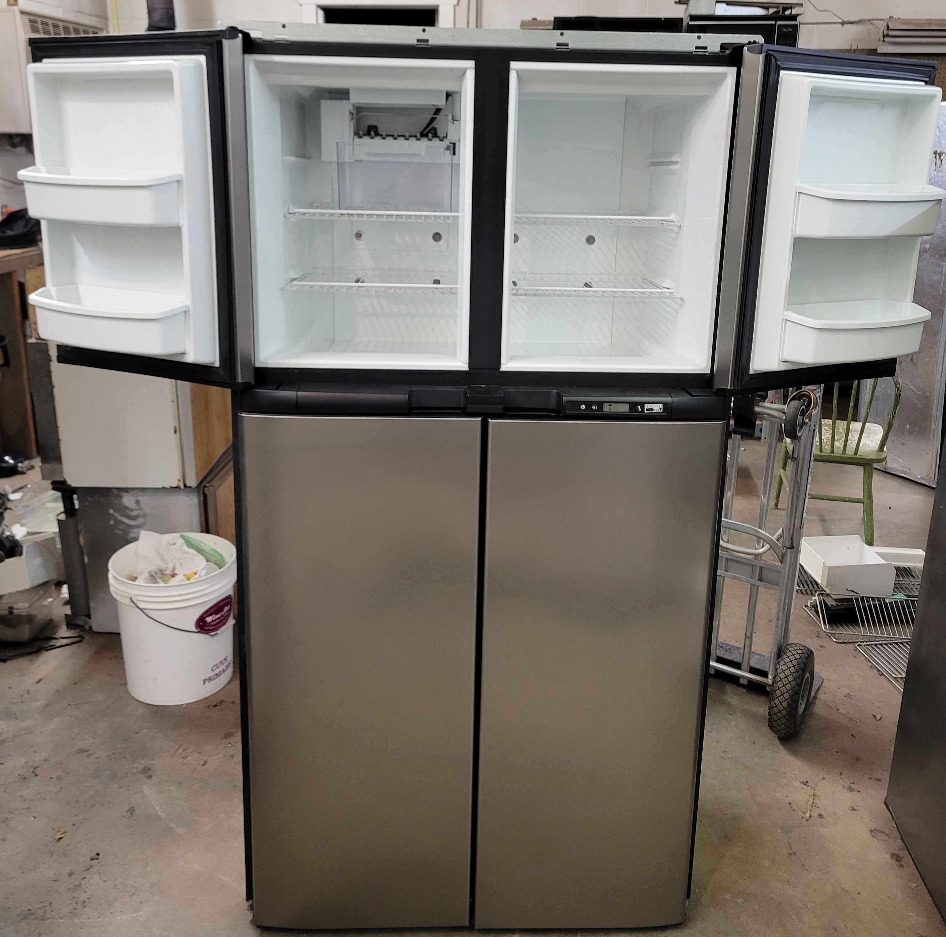 Norcold 2118 Double Door RV Fridge – 18 cu. ft.