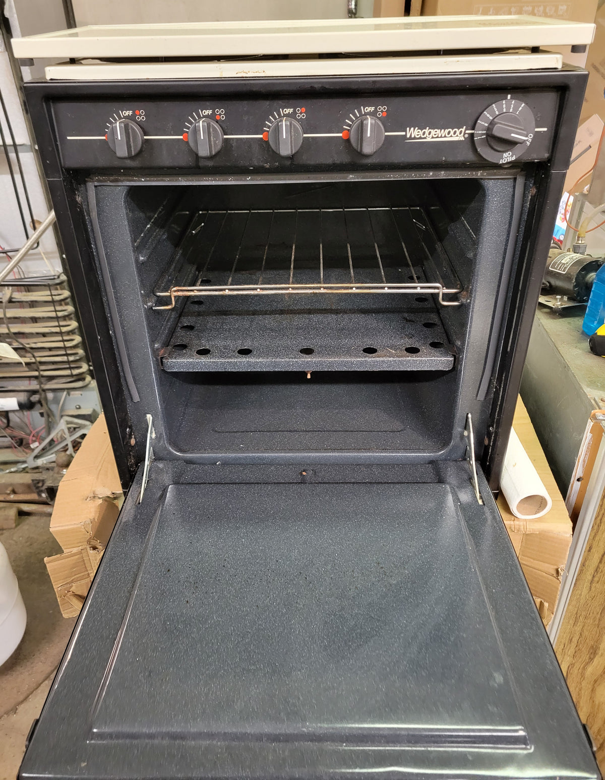 RV Stove & Oven Wedgewood Four Burner Propane