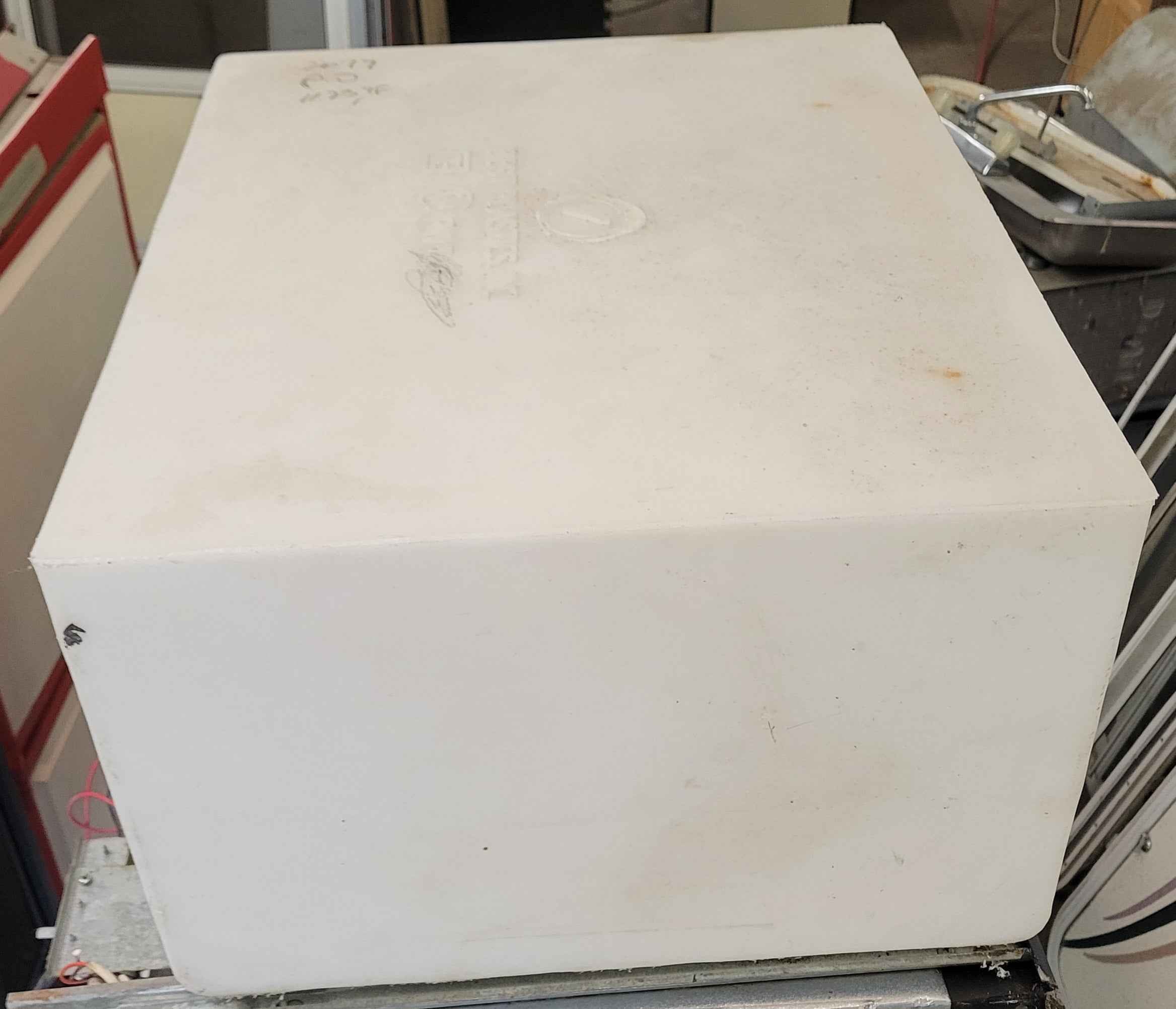 RV Fresh Water Tank 27 Gallon – 24" x 20" x 13-1/8"