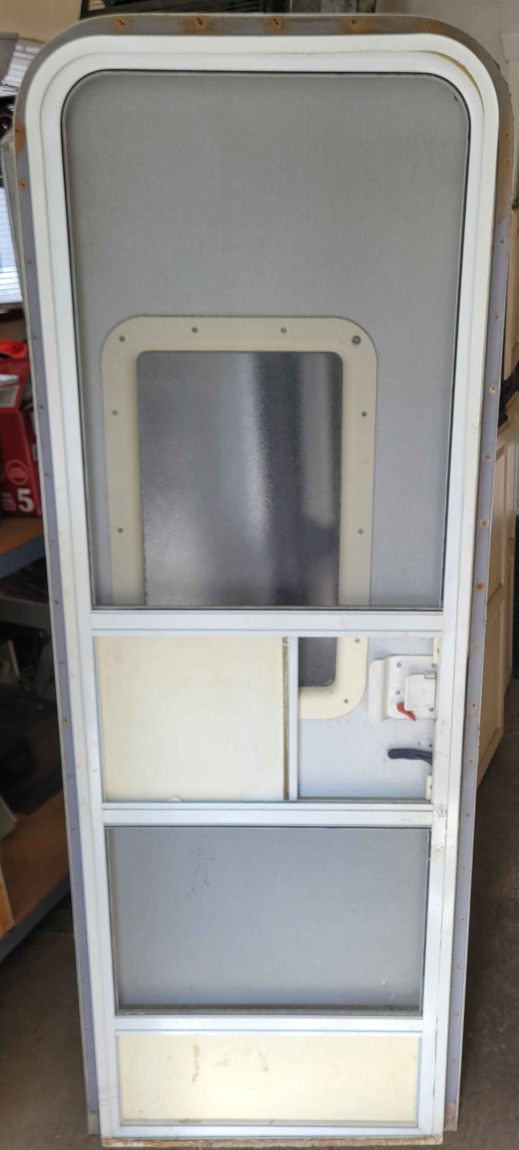 RV Radius Entry Door 26" x 73" with Screen Door
