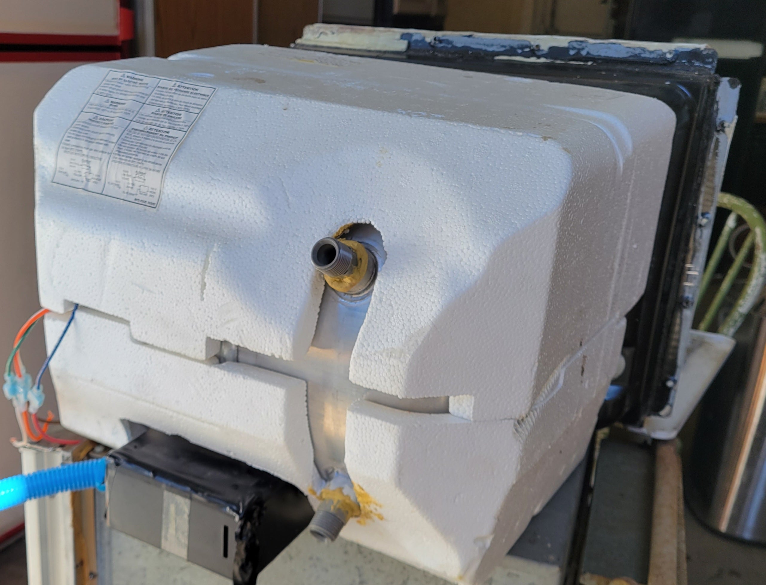 Atwood GC6AA-10E 6 Gallon RV Water Heater – Propane & Electric