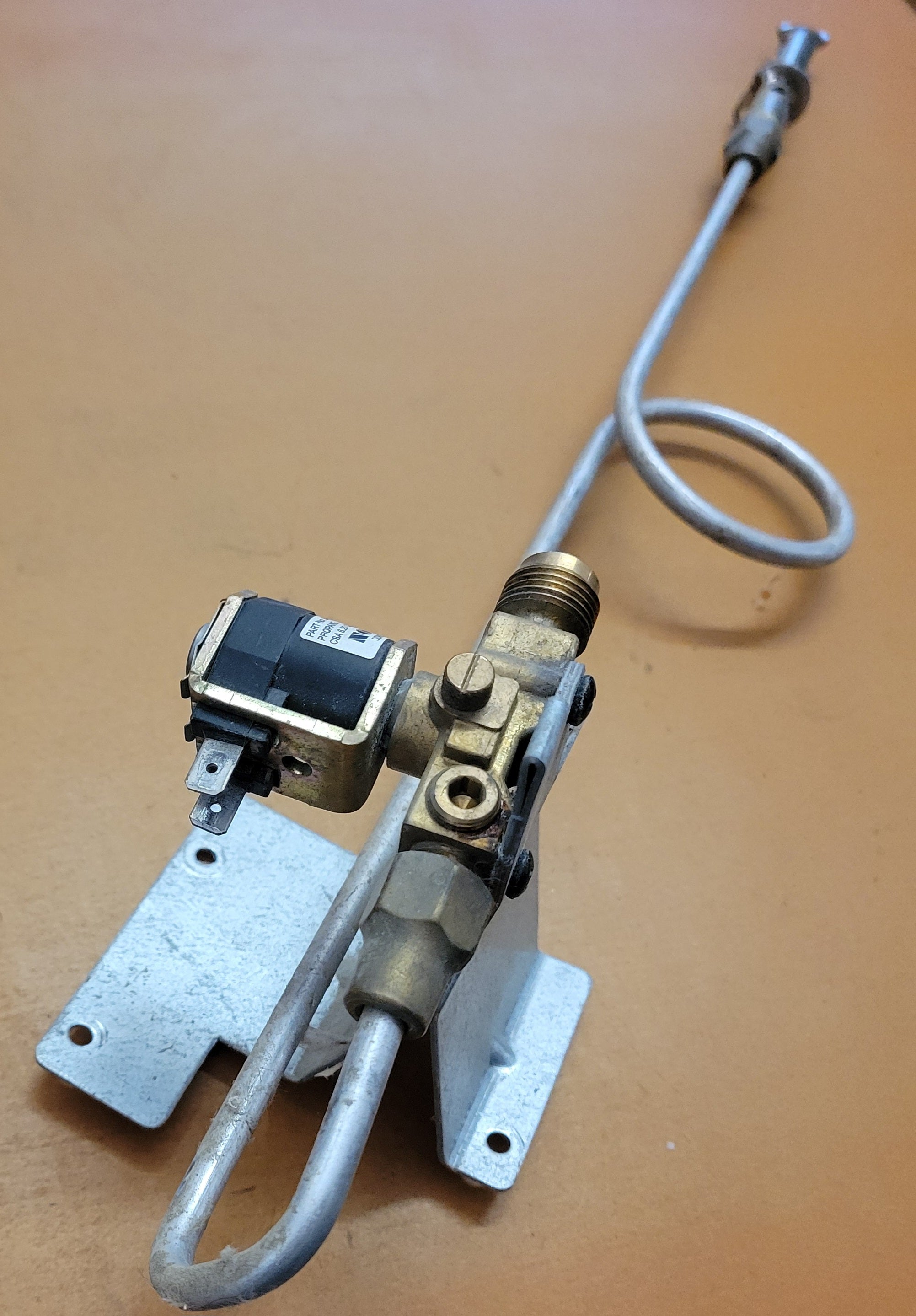 Norcold 628741 Gas Valve Burner Assembly with Orifice for N6XX Series