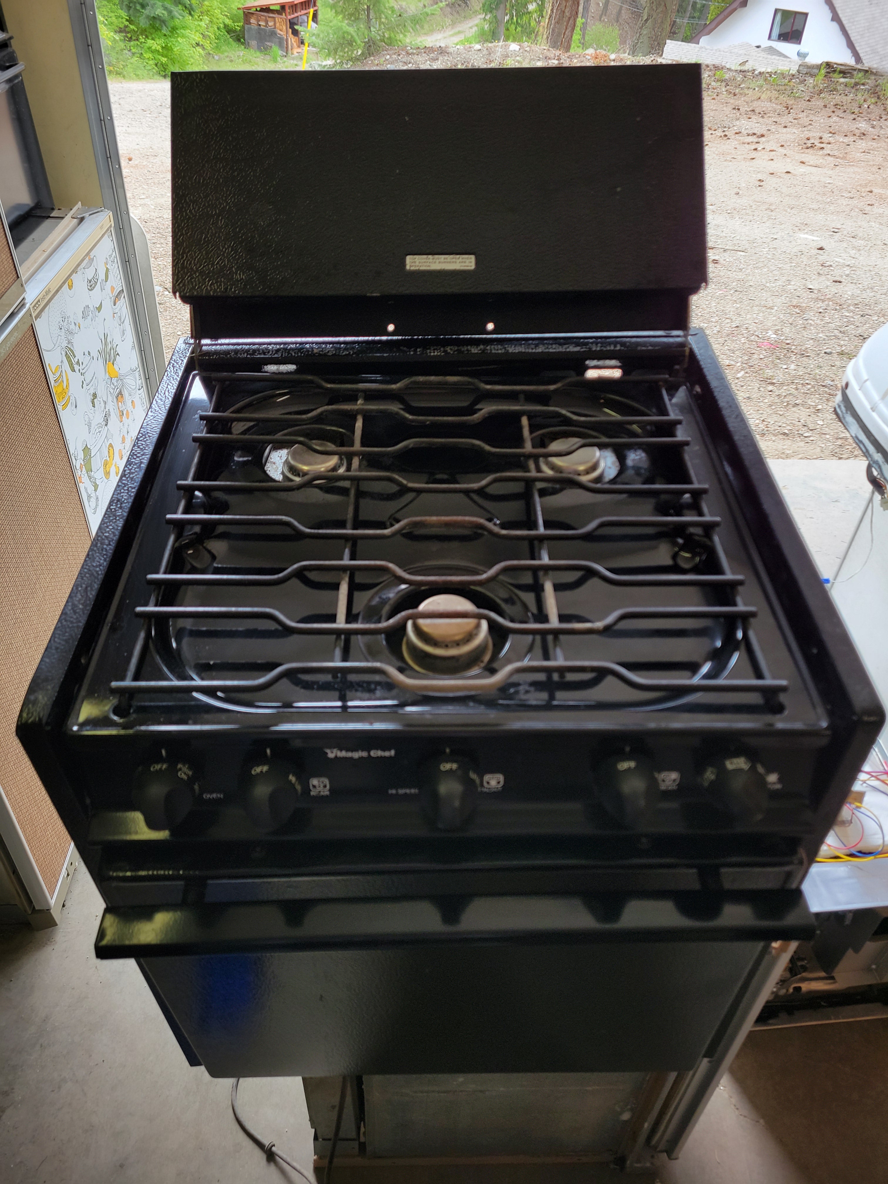 Magic Chef RV Propane Oven and Stove 3 Burner