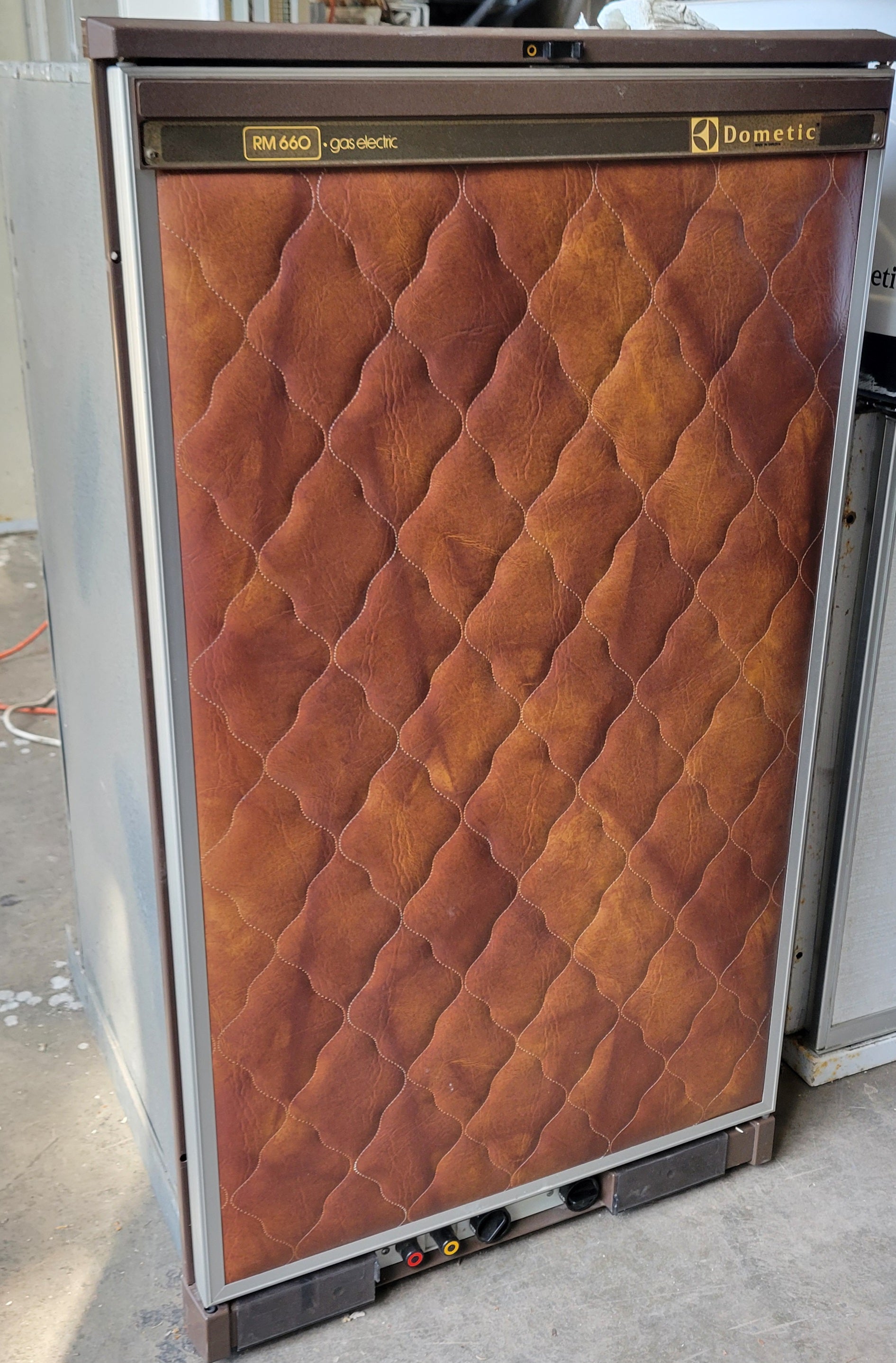 Dometic RV Fridge Rm660 Propane and Electric Absorption Refrigerator