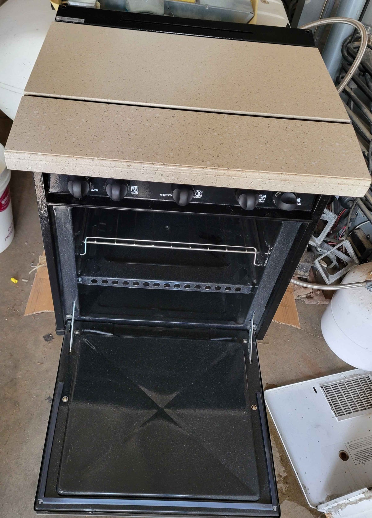 Amana 3-burner RV Propane Stove & Oven