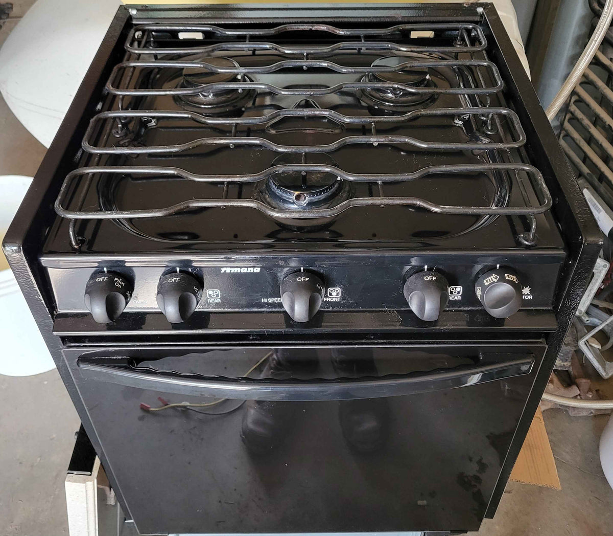 Amana 3-burner RV Propane Stove & Oven