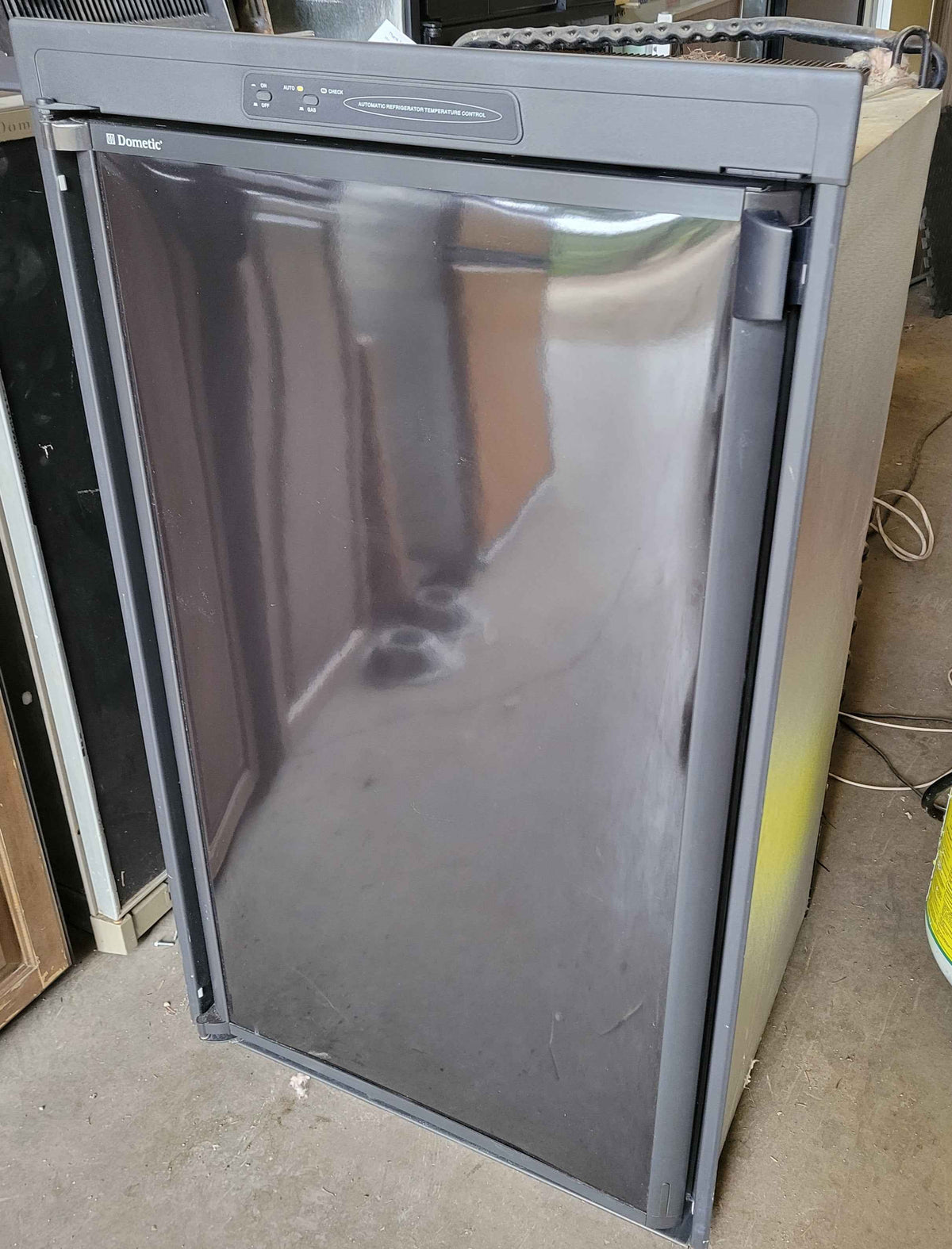 Dometic RM2551 RV Propane & Electric Fridge