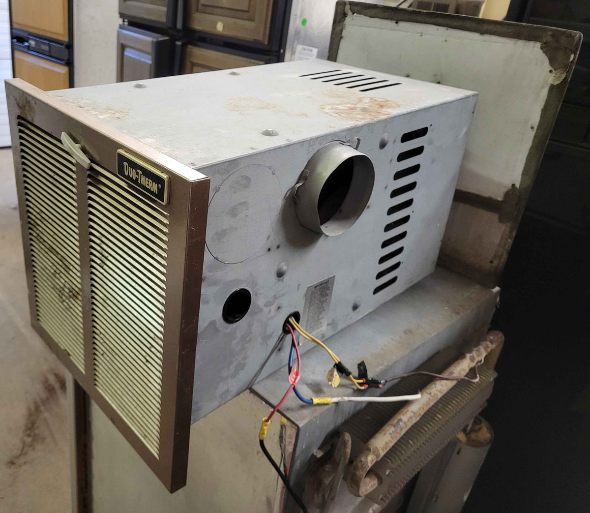 Used Duo-Therm 4319A RV Furnace – 12V Forced Air