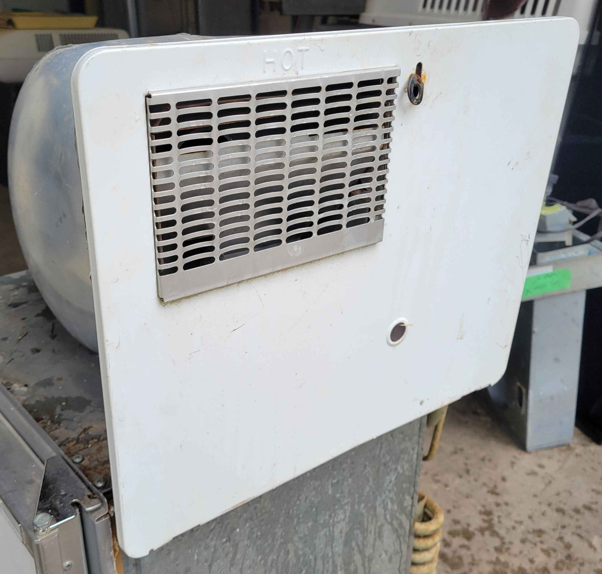 Atwood G6A-7 6-Gallon Propane RV Water Heater