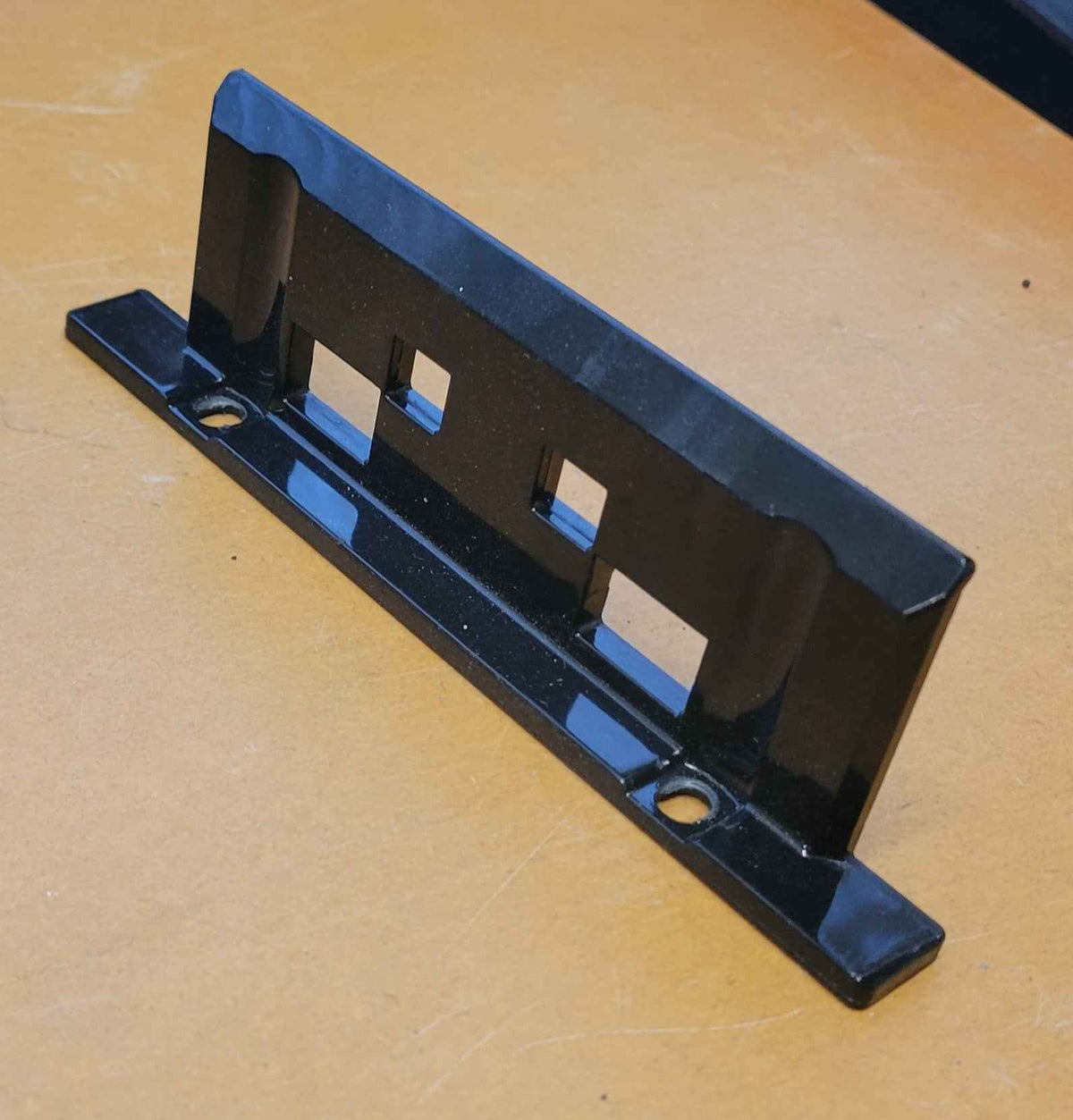 Atwood 14017 RV Refrigerator Door Strike Latch Plate – HE0601 HE0801