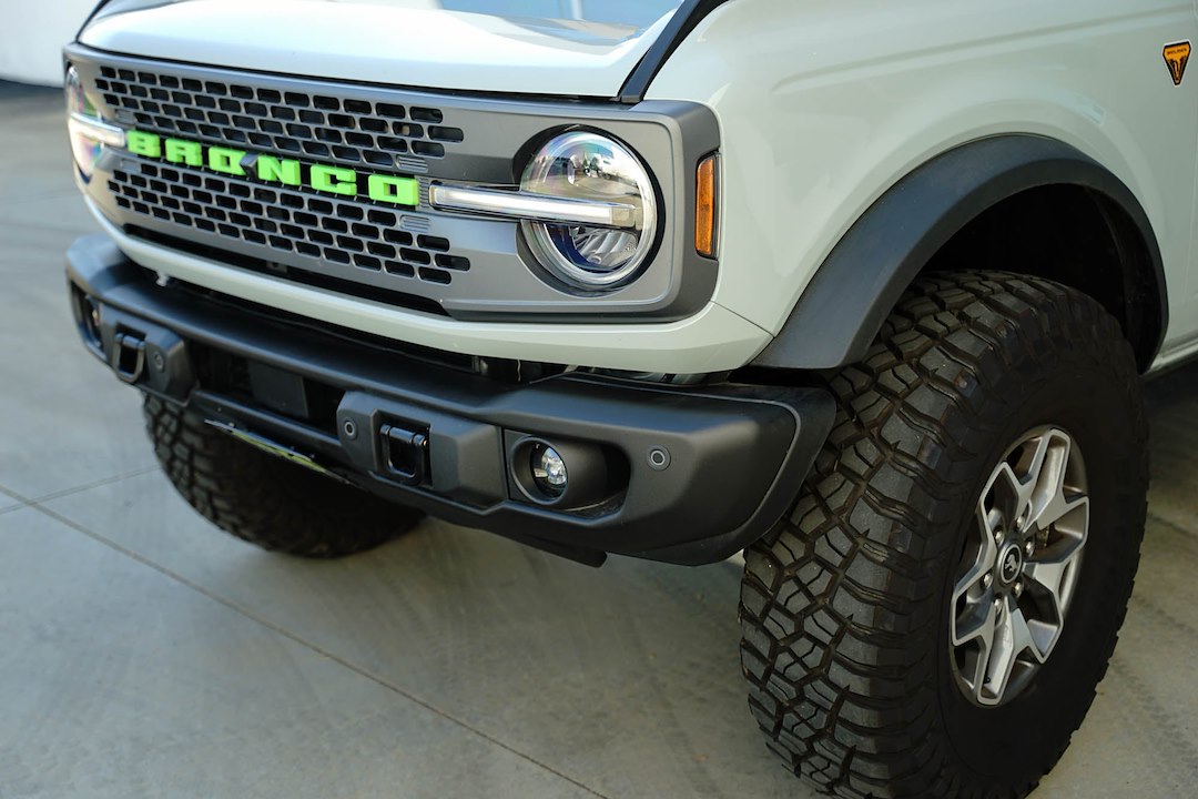 DV8 Offroad LPBR-05 Bronco License-Plate Relocation Kit
