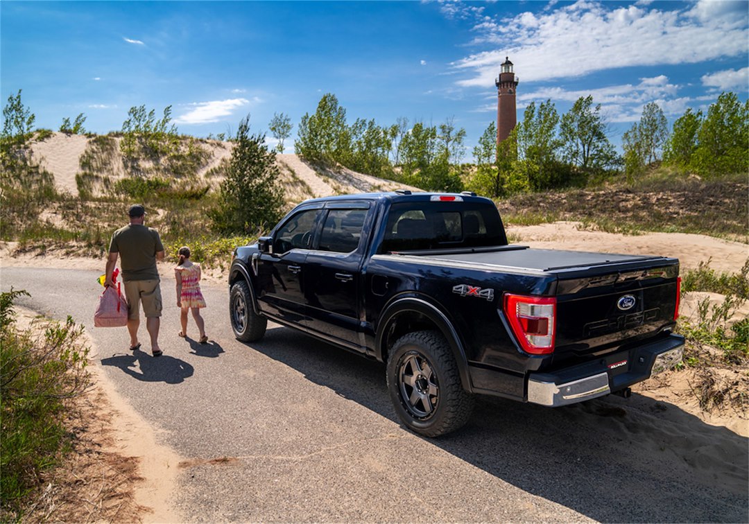 Roll-N-Lock LG576M M-Series Aluminum/Vinyl Tonneau