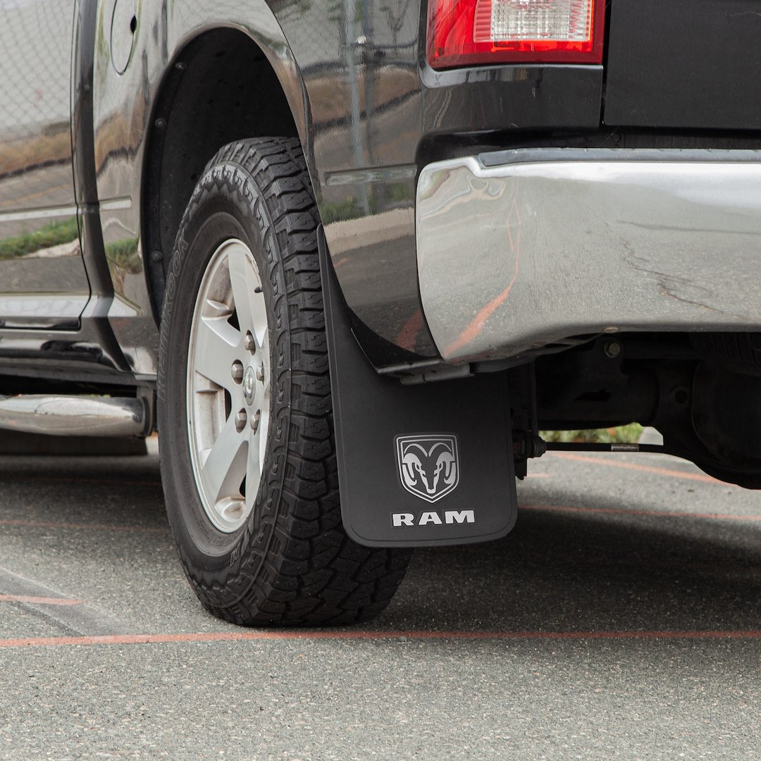 Plasticolor 000541R01 Easy-Fit RAM Mud Flaps, Set of 2