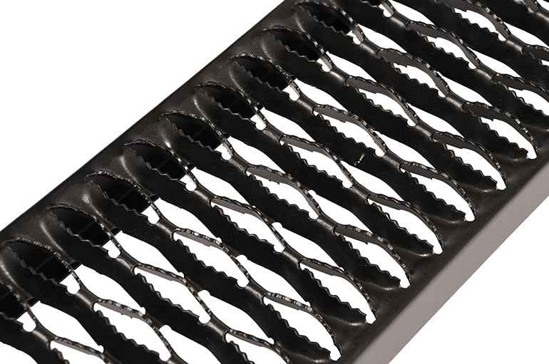 Dee Zee Rough Step Running Board DZ15321S
