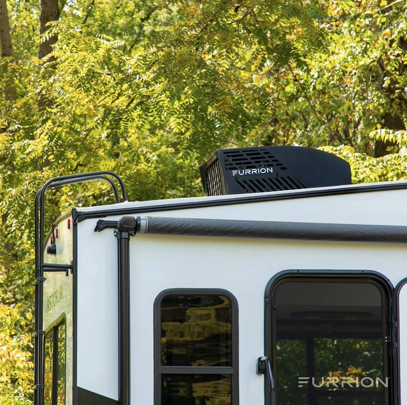 Furrion Chill HE Rooftop RV A/C 13500 BTU Black FACR13HESA2-BL-AM