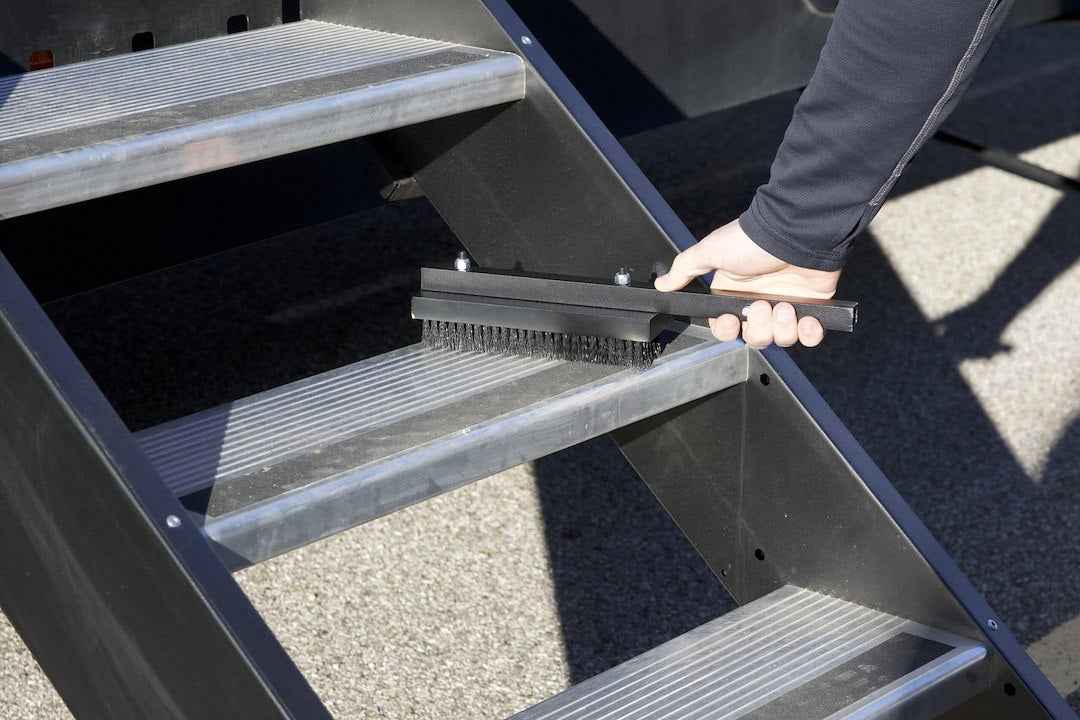 MORryde STP54-062 Entry-Step and Standalone Boot Brush