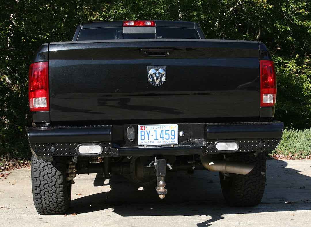 Fab Fours DR10-T2950-1 Bumper - 1-Piece