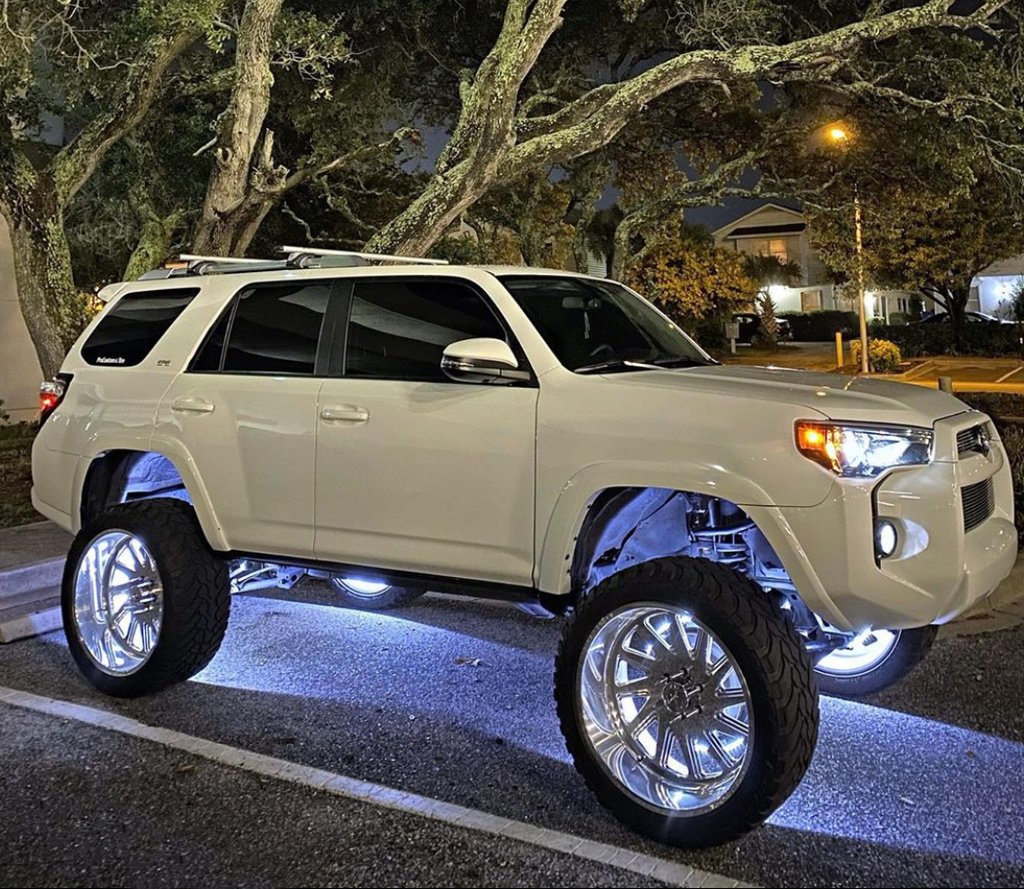 Oracle Lighting 4215-334 LED Illuminated Wheel Rings