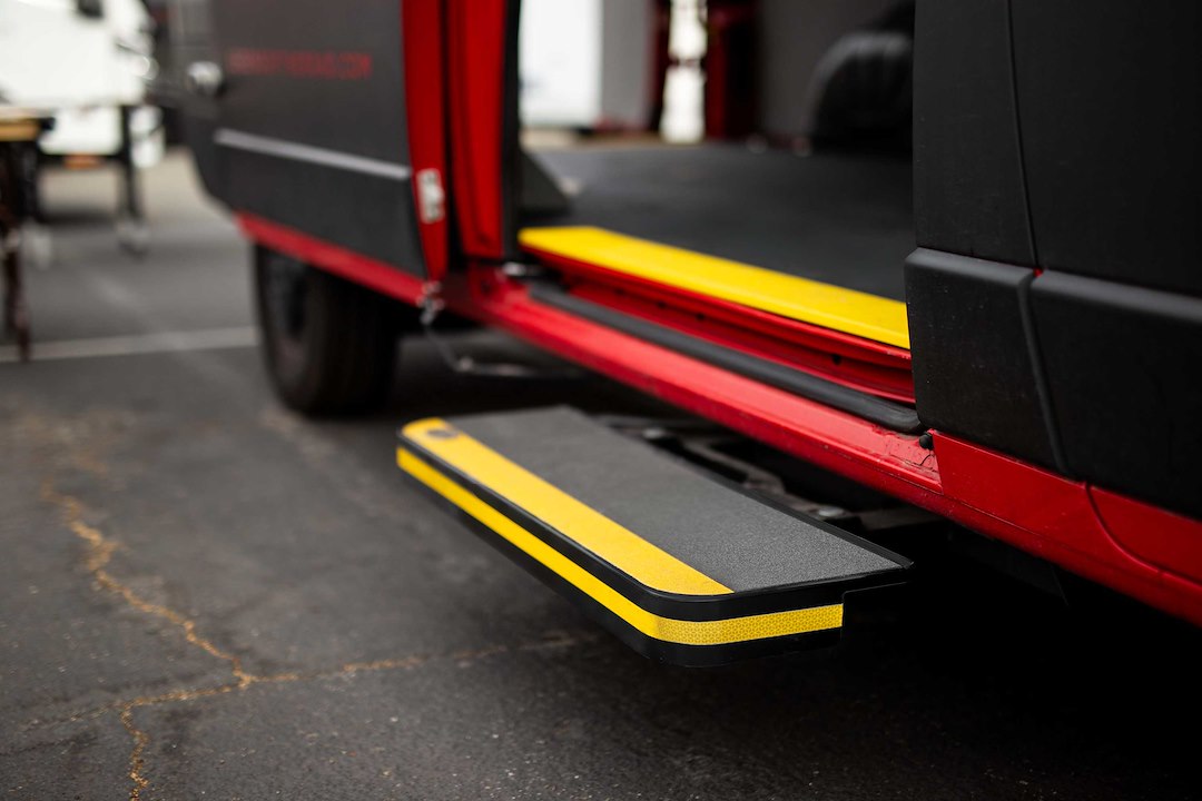 Legend Fleet LF-U3RS-18 UpStep RS3 Automatic Entry Step
