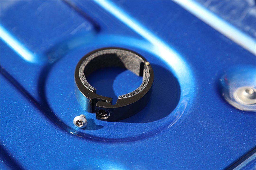 Dee Zee DZ97970 Manual Aluminum Tailgate Handle Lock - image 2