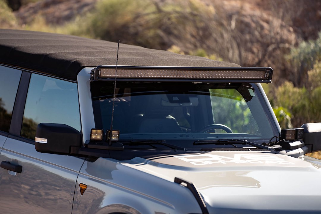 DV8 Offroad LBBR-01 Straight LED Light-Bar Mount Kit