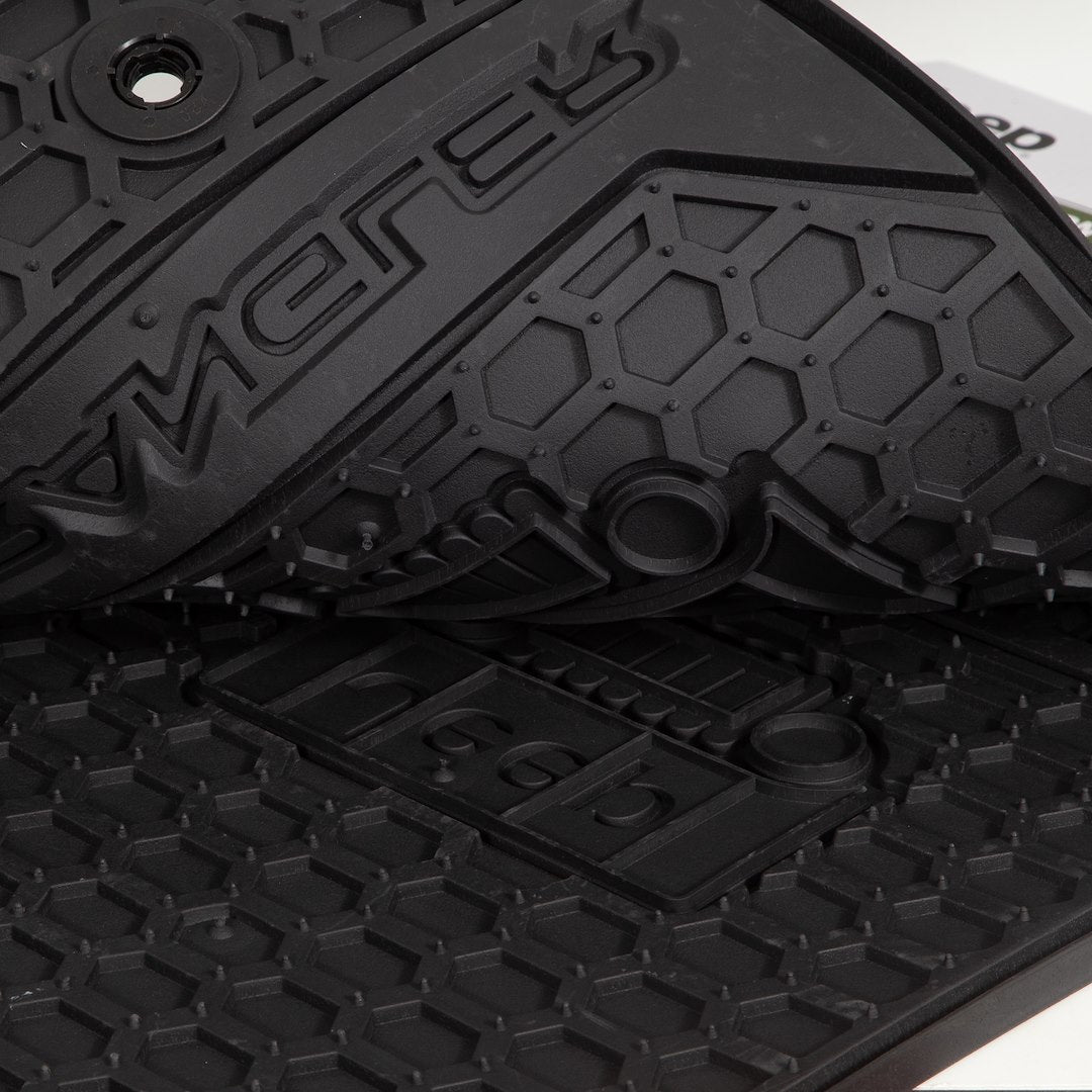 Plasticolor 001803R01 Jeep Direct-Fit Floor Mat