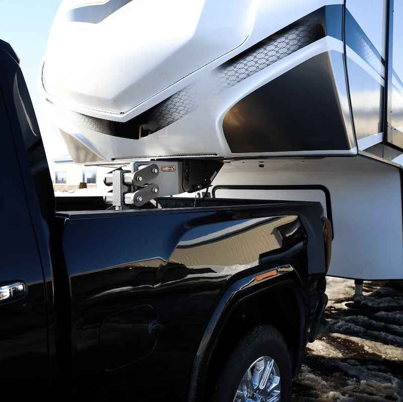 Gen-Y EXECUTIVE Torsion Flex Fifth Wheel Pin Box GH-8051 – 30000 lb King Pin