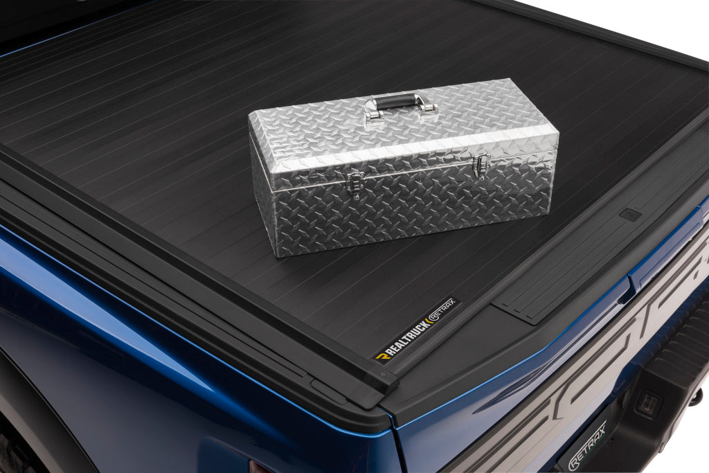 Retrax 30371 IX Matte Black Manual Retractable Tonneau Cover