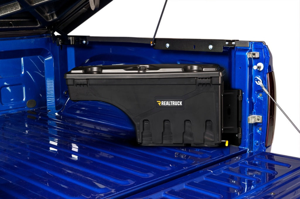 Undercover Sc201p Tool Box - image 1