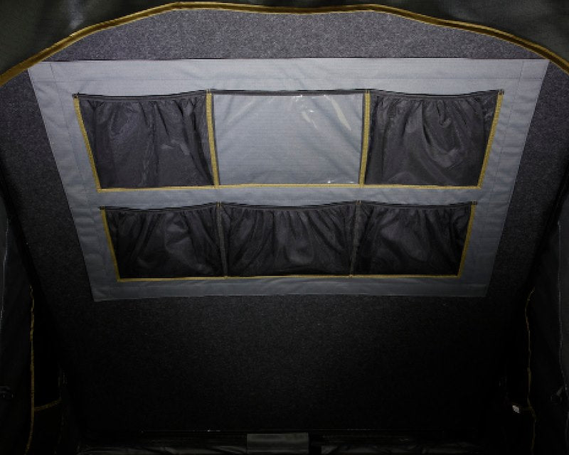 Overland Vehicle Systems 18099901 Mamba III Hard Shell Roof Top Tent