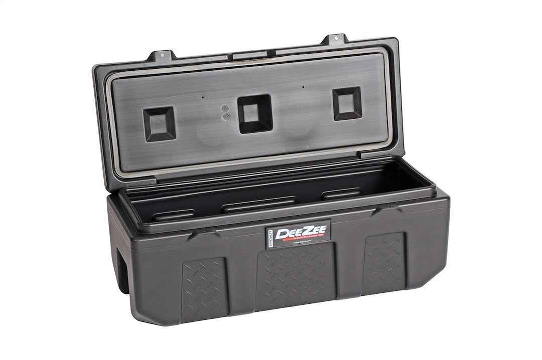 Dee Zee 6535P Portable Plastic Tool Box - 3.6 cu ft