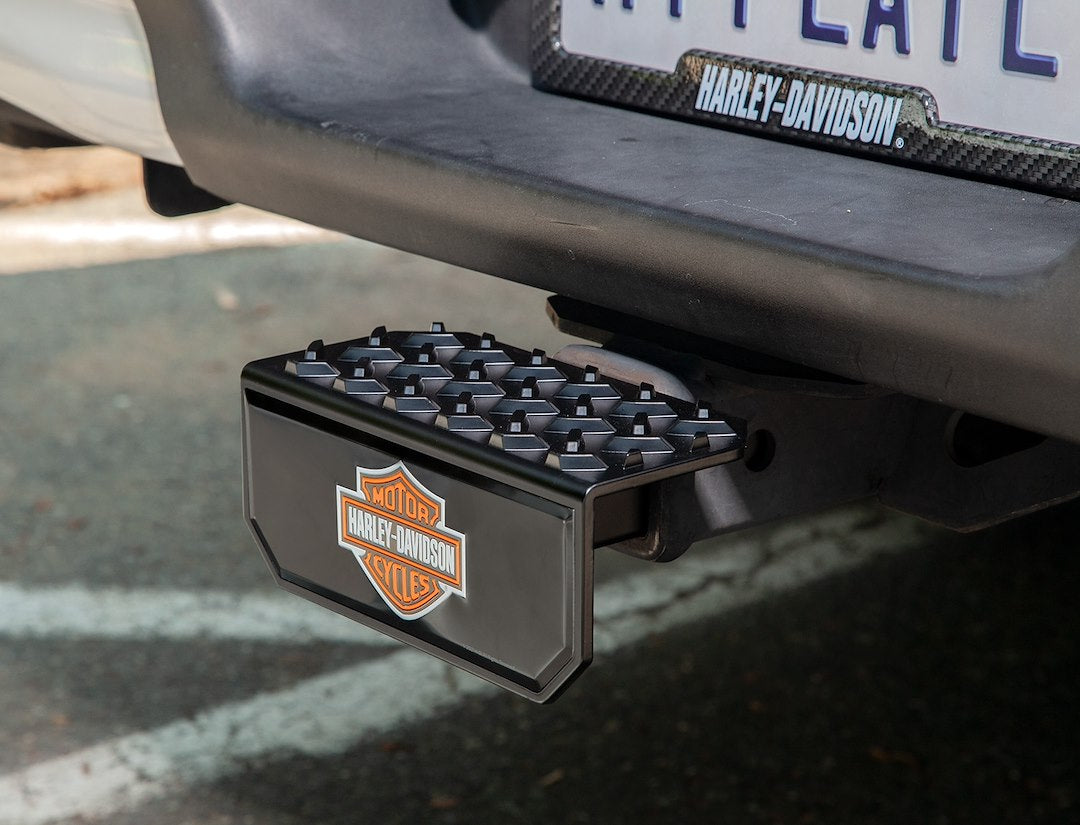 Plasticolor 002297R01 Harley-Davidson Hitch Step