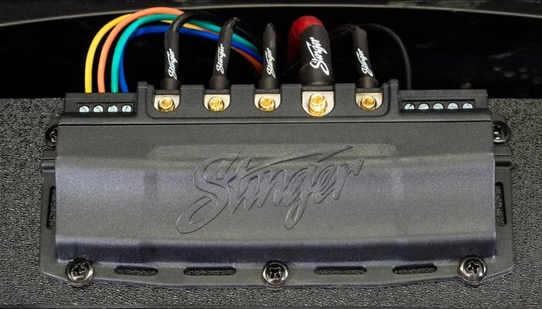 Stinger SPXSH440 SwitchHUB 100A Relay Block