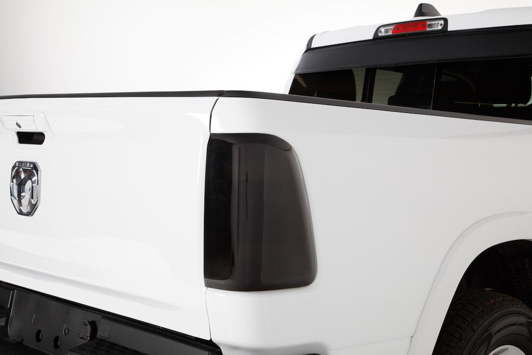 GT Styling GT4275S Tail Light Cover