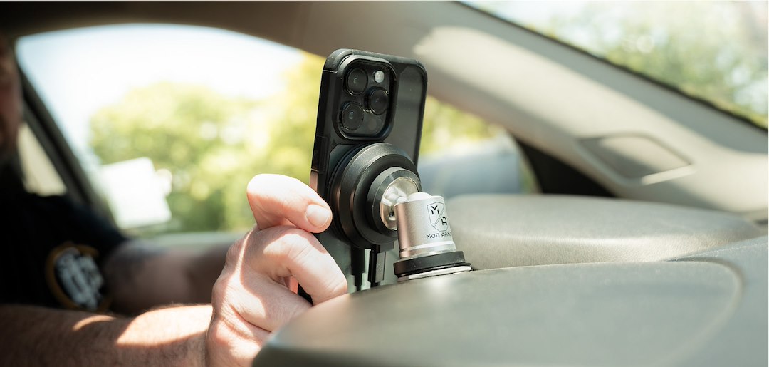 Mob Armor Mobn-Mx-Gm MobNetic Maxx Gun Metal Phone Mount