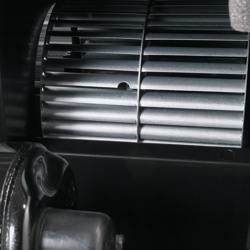 Dometic Penguin II 15000 BTU Low Profile RV Air Conditioner with Heat Pump – 651816HXX1J0-01