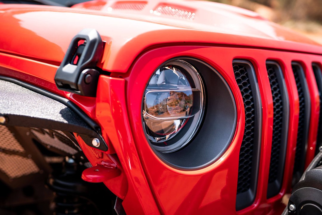 DV8 Offroad HLCJL-01 Jeep LED Projector Headlights