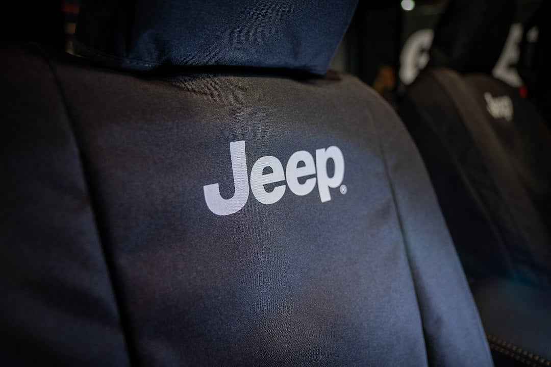 Covercraft SJ246FWFBK Endura Black Jeep-Logo Bucket Covers