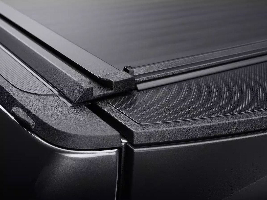 Roll-N-Lock 132A-XT A-Series XT Retractable Aluminum Cover