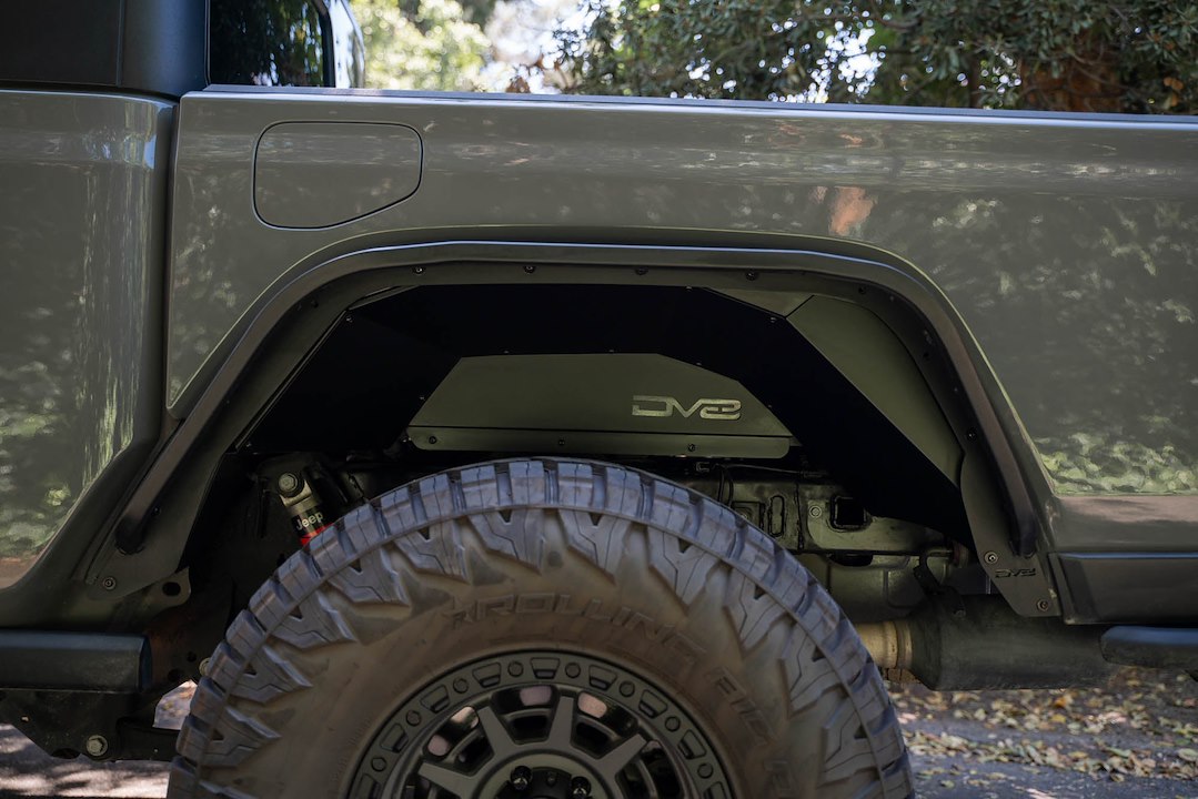 DV8 Offroad INFEND-07RB Gladiator JT Rear Inner Fender
