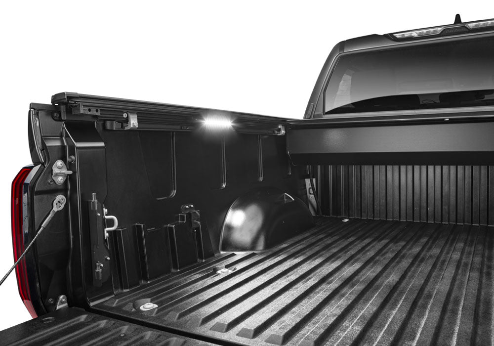 Retrax EQ0851 EQ Aluminium Remote-Locking Tonneau Cover