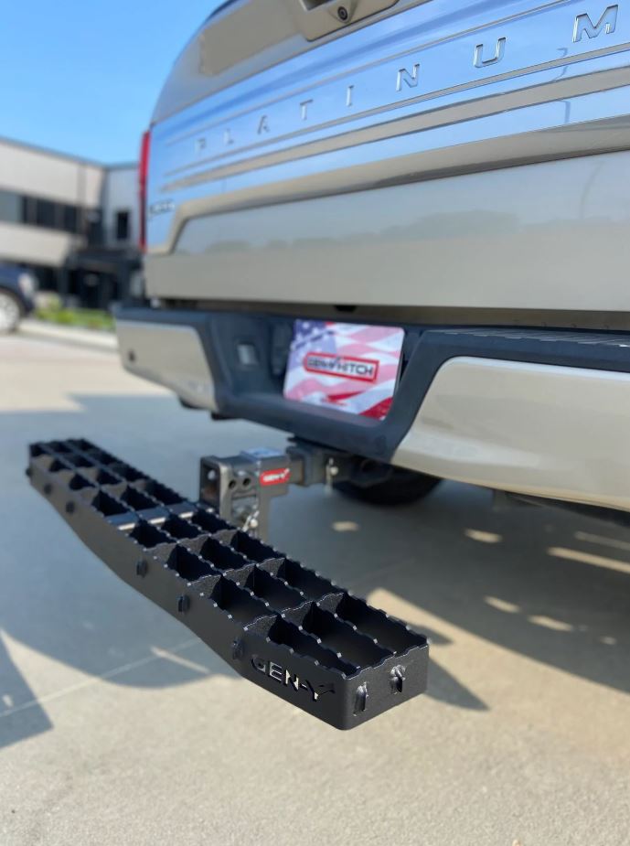 Gen-Y Hitch GH-102622 Hitch-Mounted Truck Step - 600 lb