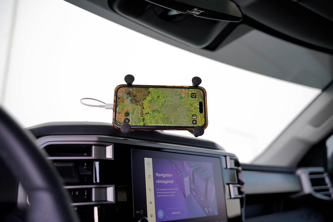 DV8 Offroad DMT2-01 Tundra/Sequoia Device Mount Plate