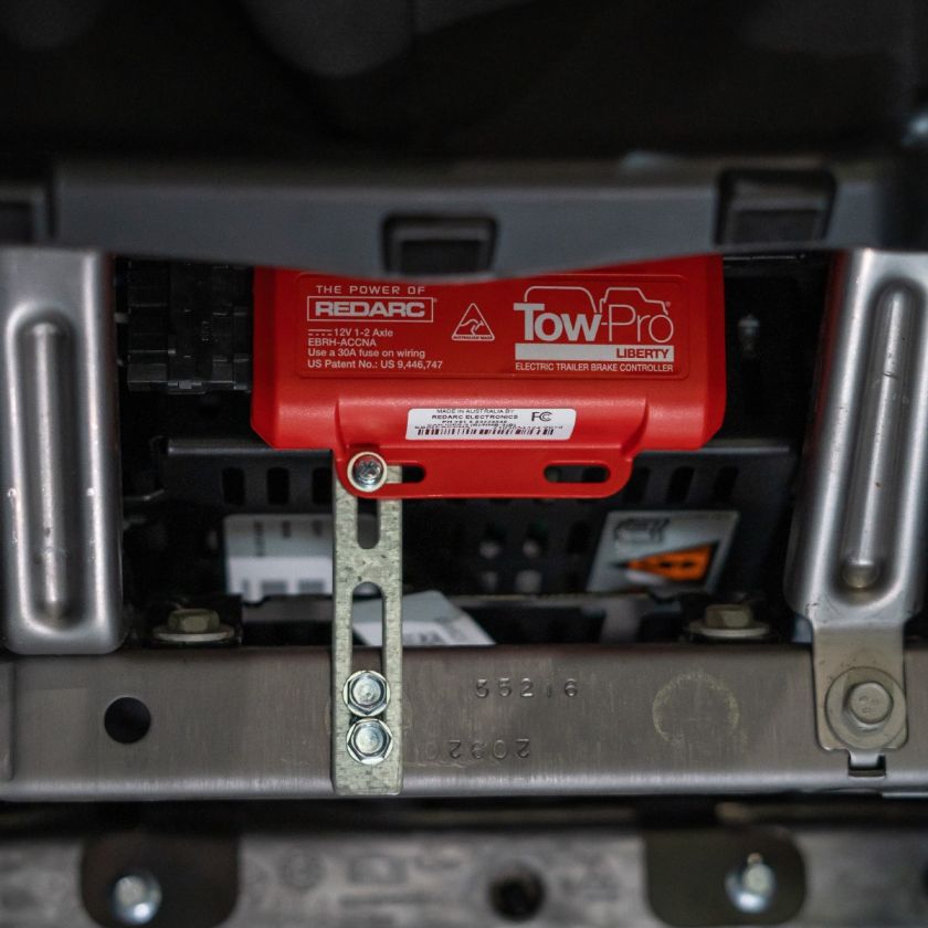 Redarc Ebmk-001 Trailer Brake Control Mounting Kit - image 8